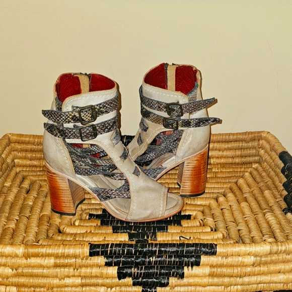 Tiara ice Multi size 9 - Picture 4 of 4